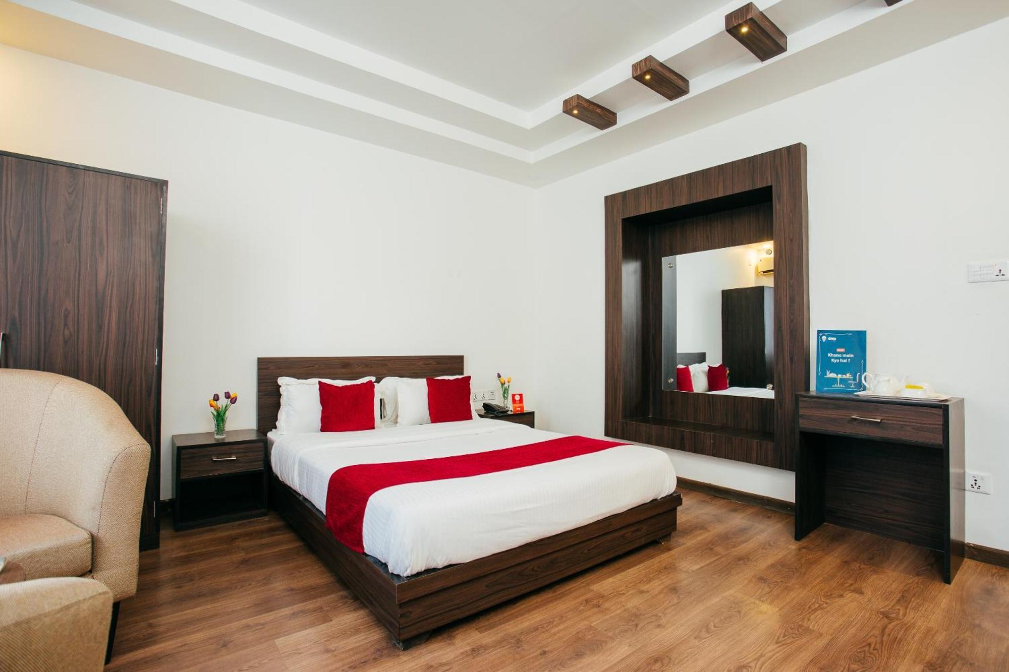 Oyo 11474 Gangaur Regency Boutique Hotel Катманду Екстериор снимка
